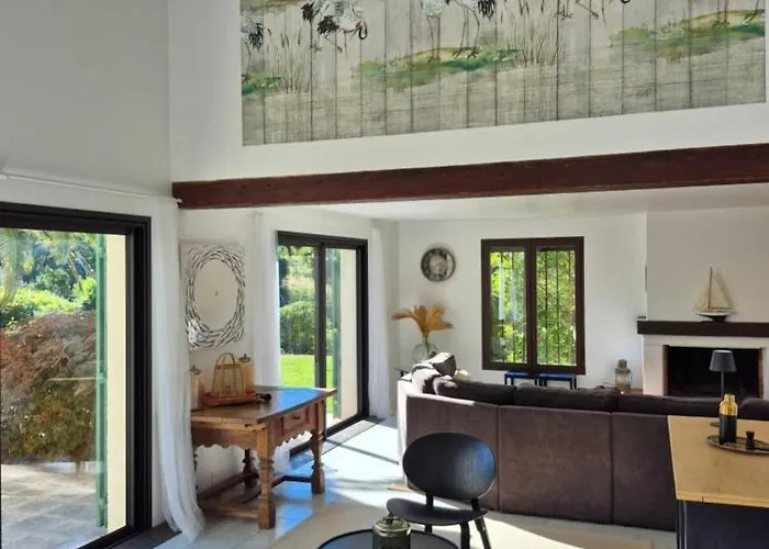 Villa Les Palmiers De Beauvallon *
